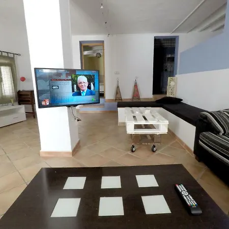 Casa Con Encanto En *